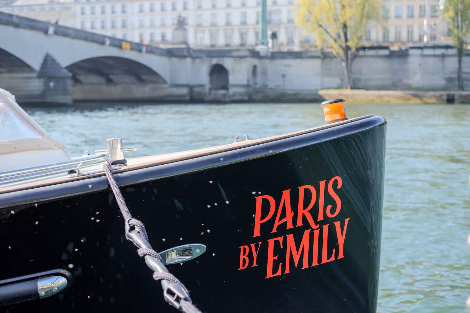 Seine Cruise Paris by Emily Boat Logo
